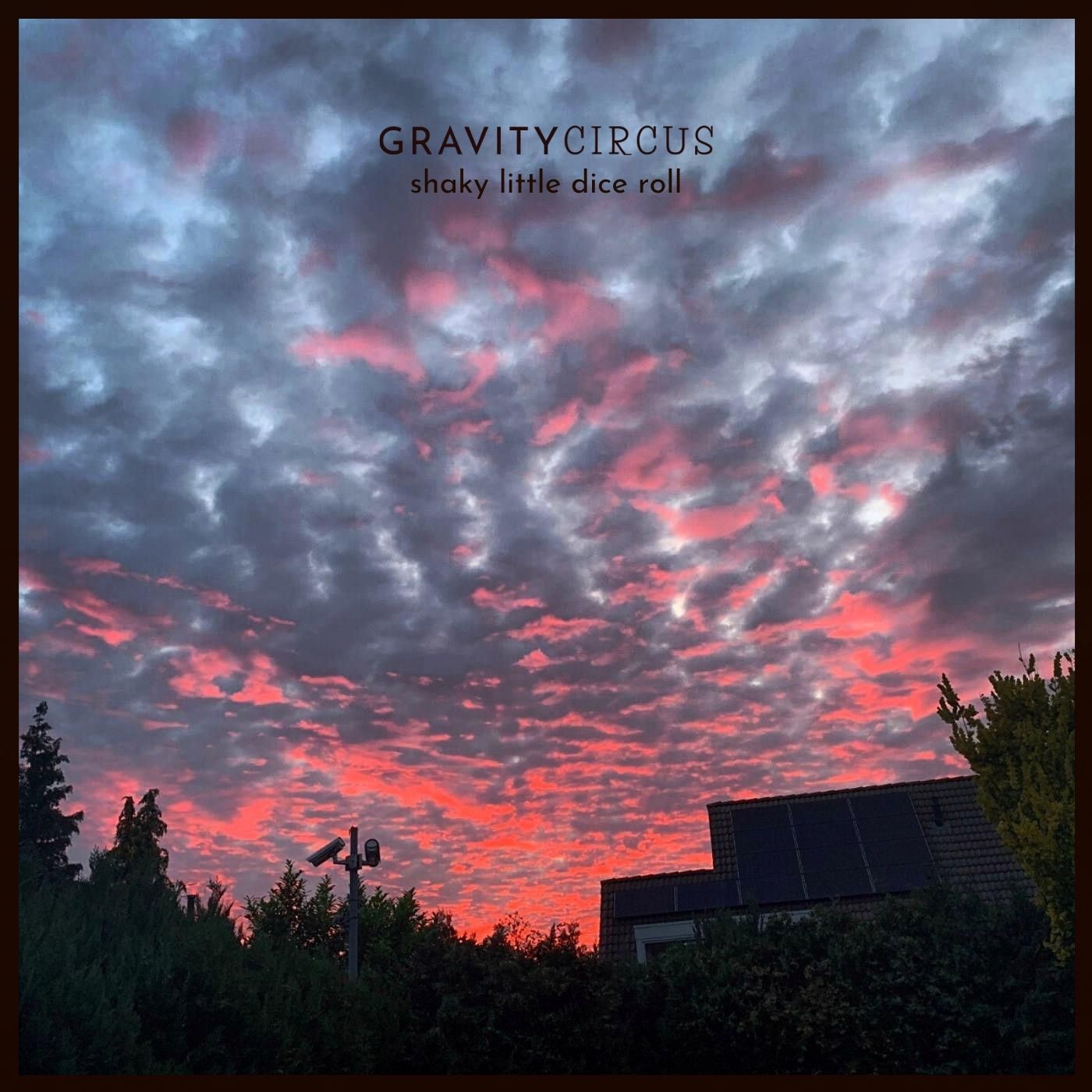 shaky little dice roll - gravity circus - netherlands - indie - indie music - indie rock - new music - music blog - wolf in a suit - wolfinasuit - wolf in a suit blog - wolf in a suit music blog