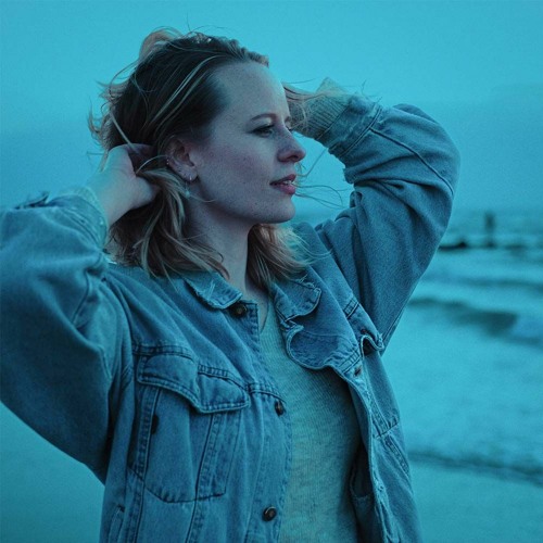 why can't i fall in love - ann king - Netherlands - indie - indie music - indie rock - new music - music blog - wolf in a suit - wolfinasuit - wolf in a suit blog - wolf in a suit music blog