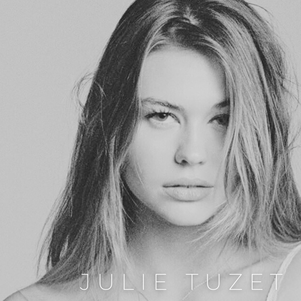 sortilege - Julie Tuzet - France - indie - indie music - indie pop - indie rock - indie folk - new music - music blog - wolf in a suit - wolfinasuit - wolf in a suit blog - wolf in a suit music blog