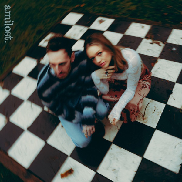 i'll never fall in love again - amilost - norway - united kingdom - uk - indie - indie music - indie rock - new music - music blog - wolf in a suit - wolfinasuit - wolf in a suit blog - wolf in a suit music blog