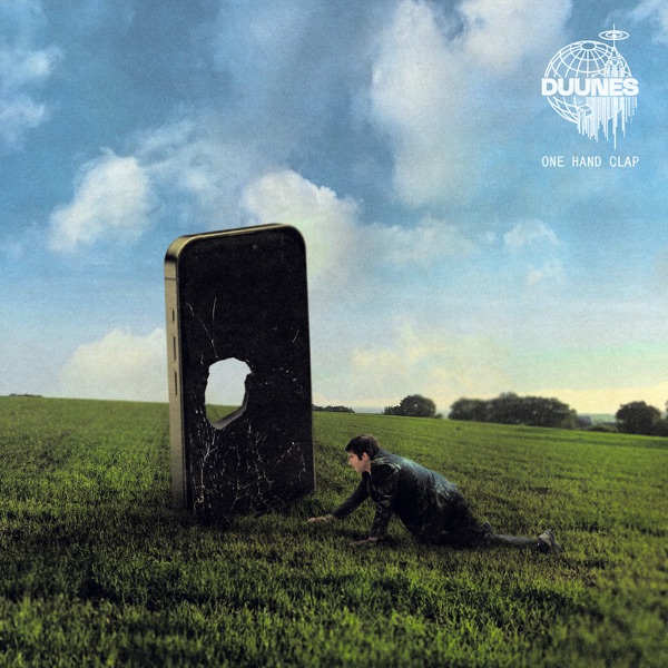 one hand clap - DUUNES - usa - indie - indie music - indie pop - indie rock - indie folk - new music - music blog - wolf in a suit - wolfinasuit - wolf in a suit blog - wolf in a suit music blog