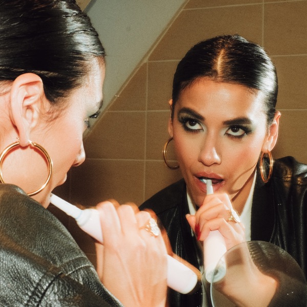 God we tried - Charlotte OC - united kingdom - uk - indie - indie music - indie pop - new music - music blog - wolf in a suit - wolfinasuit - wolf in a suit blog - wolf in a suit music blog