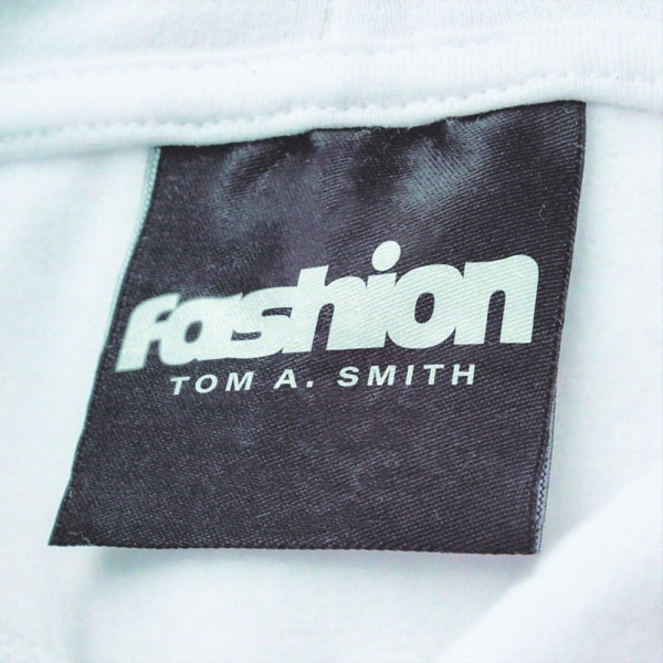 fashion - tom a. smith - united kingdom - uk - indie - indie music - indie rock - new music - music blog - wolf in a suit - wolfinasuit - wolf in a suit blog - wolf in a suit music blog