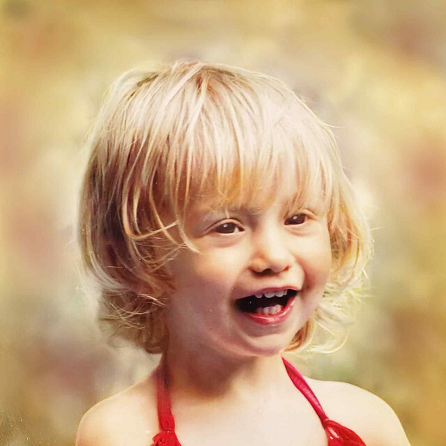 une fleur sauvage ne dure jamais deux printemps - Lïa Joani - France - indie - indie music - indie pop - indie rock - indie folk - new music - music blog - wolf in a suit - wolfinasuit - wolf in a suit blog - wolf in a suit music blog