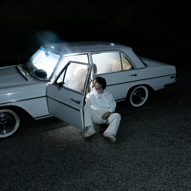 ash on the floor - No Love For The Middle Child - usa - indie - indie music - indie pop - indie rock - indie folk - new music - music blog - wolf in a suit - wolfinasuit - wolf in a suit blog - wolf in a suit music blog