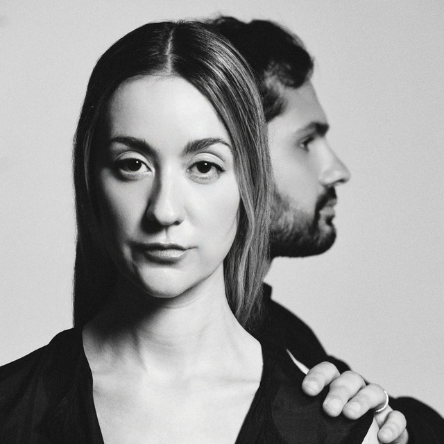 nothing rhymes with myself - Mona et Toi - united kingdom - uk - indie - indie music - indie pop - new music - music blog - wolf in a suit - wolfinasuit - wolf in a suit blog - wolf in a suit music blog