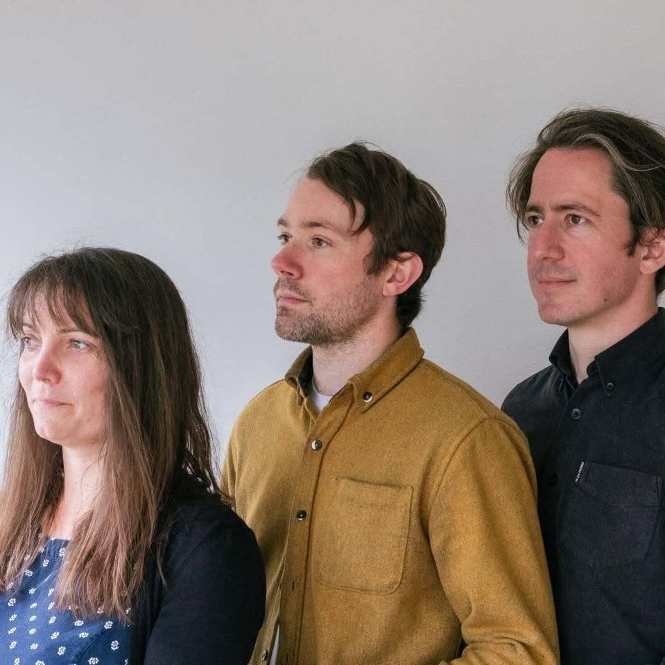 eigenface - New Zealand - usa - indie - indie music - indie pop - indie rock - indie folk - new music - music blog - wolf in a suit - wolfinasuit - wolf in a suit blog - wolf in a suit music blog
