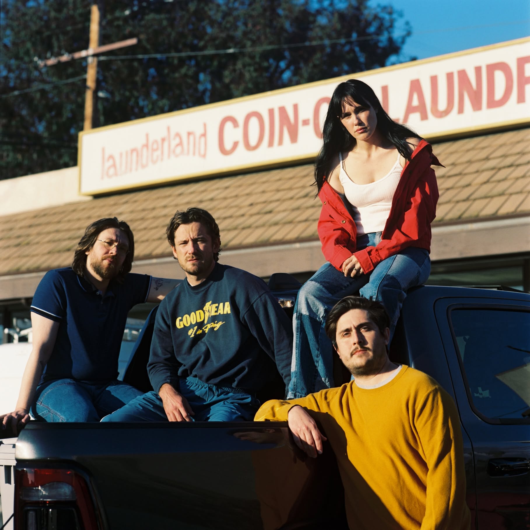 Atta Boy - usa - indie - indie music - indie pop - indie rock - indie folk - new music - music blog - wolf in a suit - wolfinasuit - wolf in a suit blog - wolf in a suit music blog