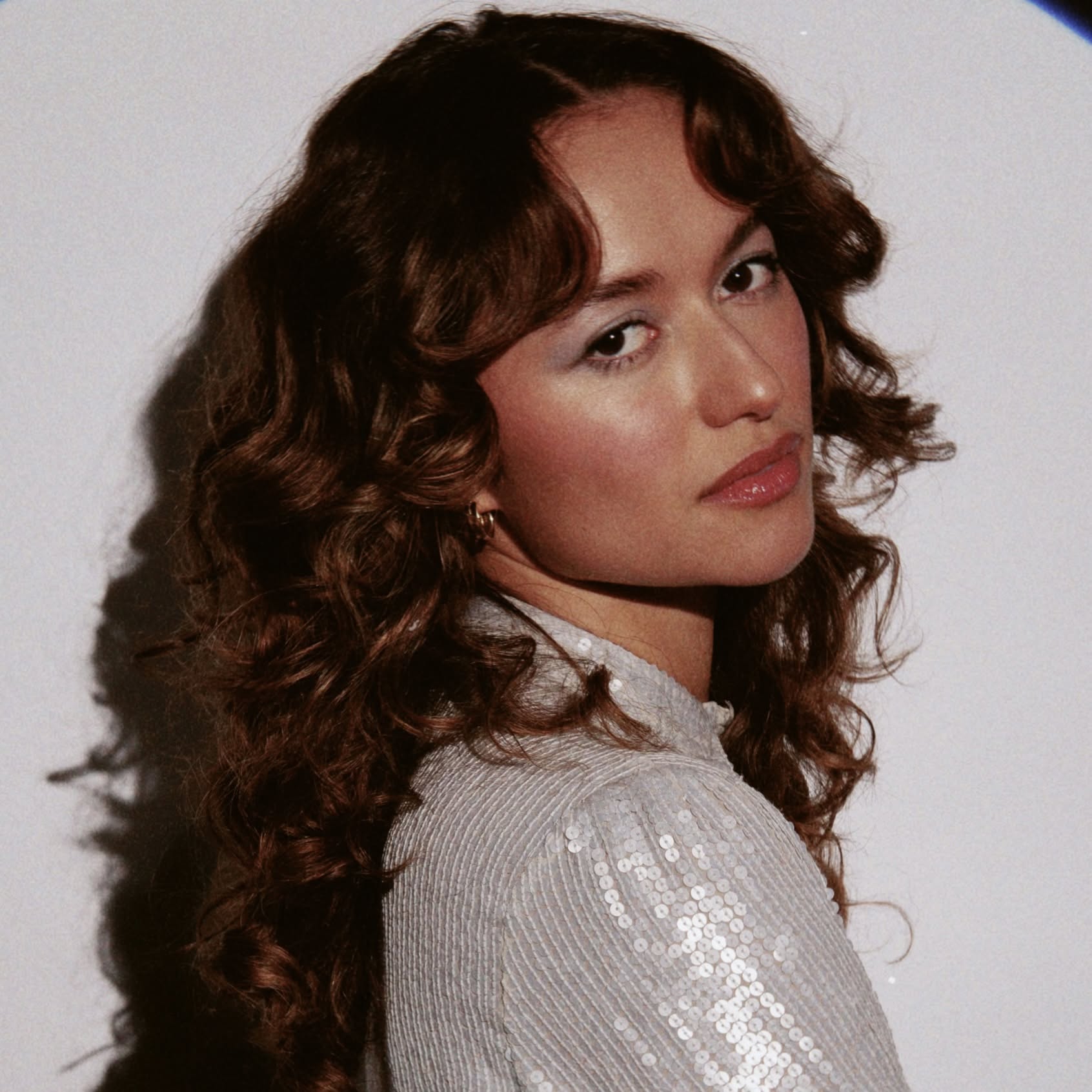 eva rose - usa - indie - indie music - indie pop - indie rock - indie folk - new music - music blog - wolf in a suit - wolfinasuit - wolf in a suit blog - wolf in a suit music blog