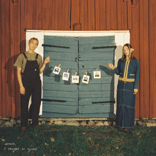 wilder life - Orange Oak - Sweden - indie - indie music - indie pop - indie rock - indie folk - new music - music blog - wolf in a suit - wolfinasuit - wolf in a suit blog - wolf in a suit music blog
