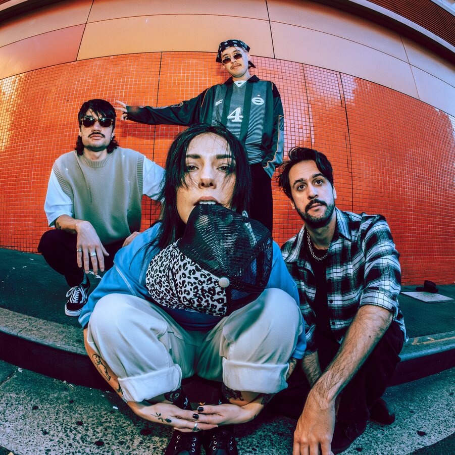 stand atlantic - australia - indie - indie music - indie pop - indie rock - indie folk - new music - music blog - wolf in a suit - wolfinasuit - wolf in a suit blog - wolf in a suit music blog